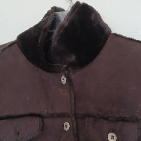 Winter Vintage Cropped Jacket - Picture 3 of 10